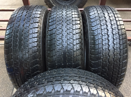 ยาง Bridgestone 255 65 17 ปลายปี14 ดอกเต็ม ใช้ยาว ราคาไม่แพง