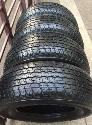 ยาง Bridgestone 255 65 17 ปลายปี14 ดอกเต็ม ใช้ยาว ราคาไม่แพง