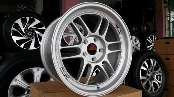 ขายล้อแม็กใหม่ rpf1 17"&times;8" et32 5รู114.3 สีเงิน งานไทย kk สนใจติดต่อ ตาเล็ก ล้อและยางครับ 081-3747940
