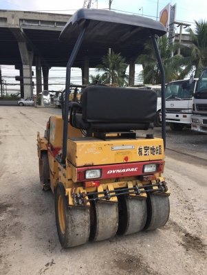 ******Dynapac CC122CII******