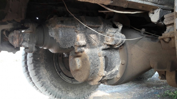 รถบรรทุก ISUZU 10 ล้อ  2 เพลา ปี 46 เกียรอิสตัน มีระบบลากลูก เครื่อง 210 แรง ราคา 650,000 บ. รถอยู่สระบุรี รถบรรทุก ISUZU 10 ล้อ  2 เพลา ปี 46 เกียรอิสตัน มีระบบลากลูก เครื่อง 210 แรง ราคา 650,000 บ. รถอยู่สระบุรี