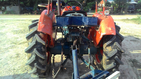 รถไถคูโบต้า35แรงพร้อมผานสภาพสวยเครื่องเกียใฮโนลิกดีคับ