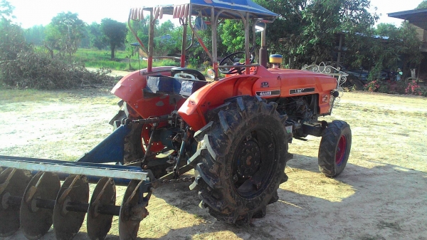 รถไถคูโบต้า35แรงพร้อมผานสภาพสวยเครื่องเกียใฮโนลิกดีคับ