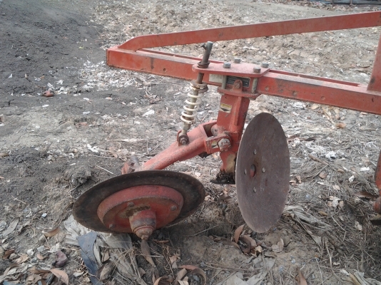 ผานบุกเบิกตราช้างDP224สภาพดีลูกปืนแน่นโครงสวยพร้อมใช้คับสนใจ0943391142คับ