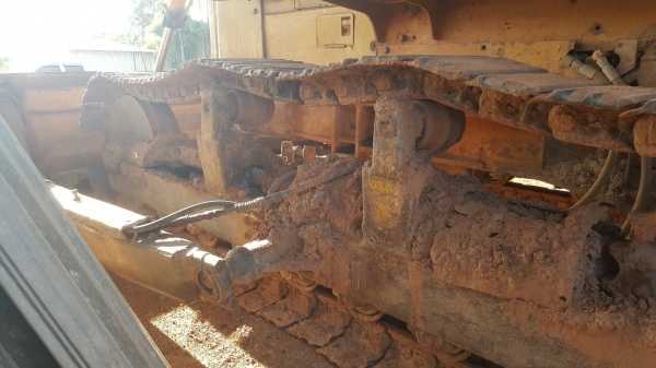 ขาย แทรคเตอร์ KOMATSU D50P-16 สภาพพร้อมใช้งาน เอกสารใบซื้อขาย