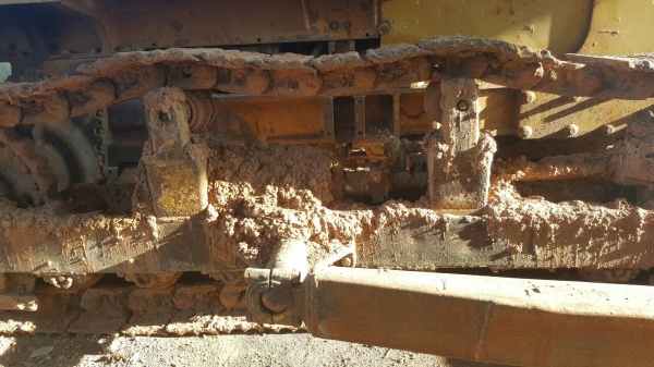 ขาย แทรคเตอร์ KOMATSU D50P-16 สภาพพร้อมใช้งาน เอกสารใบซื้อขาย