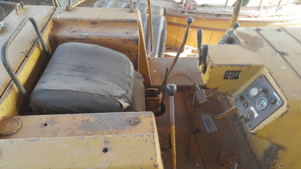 ขาย แทรคเตอร์ KOMATSU D50P-16 สภาพพร้อมใช้งาน เอกสารใบซื้อขาย