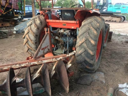 ขาย 245,000 KUBOTA M  5000.เครื่อง ปั๊มดี อุปกรใบมีด หาง6 พร้อมใช้งาน เอกสารเล่มทะเบียน รถอยู่ อุบลฯ 090-772-3710 090-772-3708