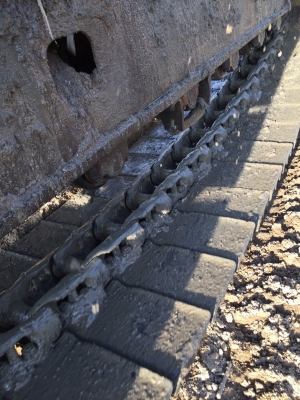 ขาย 435,000 HITACHI  EX 200-3 เครื่องดี ปั้มแรง ไฟฟ้าครบ รถพร้อมใช้ เอกสารหนังสือสัญญาซื้อขาย  (รถอยู่ ชลบุรี) 090-772-3710 090-772-3708