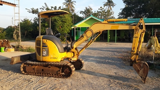 ขายรถขุดนำเข้าเก่าญี่ปุ่น komatsu pc30MR-2 รถสวยเดิมๆ สนใจติดต่อสอบถาม 092-3309229 อีด