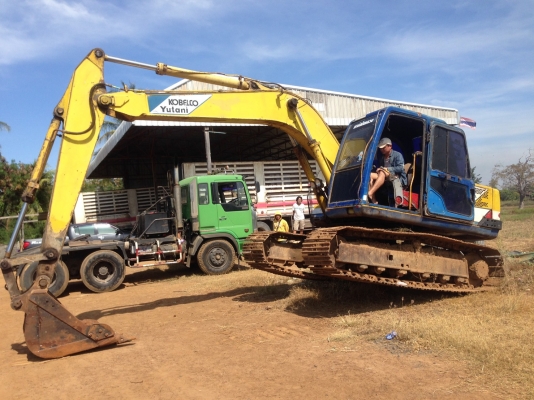 ขาย 550,000 KOBELCO sk 120-3 เครื่องดี ปั้มแรง เอวแน่น ช่วงล่างดี ไฟฟ้าตัด เอกสารหนังสือสัญญซื้อขาย (รถอยู่ นครปฐม) 090-772-3710 090-772-3708