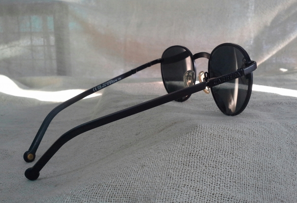แว่นตาออสเตรียนอาร์ติสท์ &#039;หยดน้ำ จอห์น เลนนอน&#039; ราชสีห์ดำ!  Authentic CARRERA handmade in Austria