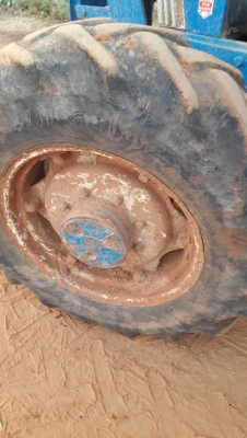 ขาย 420000 FORD6610 เกียร์ท็อกใช้งานง่าย เครื่องดี ปั๊มไฮโดรลิคดี สองเพลาพร้อมใชงาน เอกสารเล่มทะเบียน