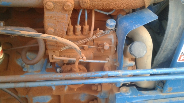 ขาย 420000 FORD6610 เกียร์ท็อกใช้งานง่าย เครื่องดี ปั๊มไฮโดรลิคดี สองเพลาพร้อมใชงาน เอกสารเล่มทะเบียน