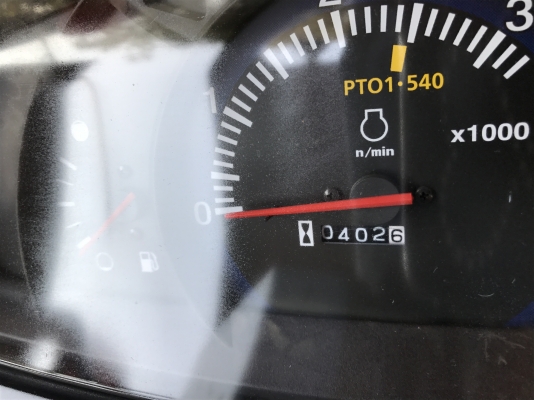 ขายรถไถคูโบต้า L3608Sp(4WD)2เพลา  ทำงานเพียง 400 ชั่วโมง รถไร่เดิมๆสวยๆค่ะ พร้อมอุปกรณ์ใบมีดดันดินและผานพรวน 348,000 บาท พร้อมส่งฟรีถึงบ้าน โทรสอบถามได้เลยค่ะ 081-9136451 ขอดูรูปทาง Line:Bow6451  รถสวย สภาพพร้อมใช้งาน เครื่องดี เกียร์ดี ยางดีทั้ง 4 เส้น ต