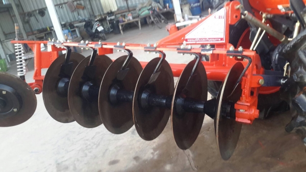 ขายรถไถ รุ่นL4708 ปี56 ไม 1000 ชั่วโมง ขายรถไถ รุ่นL4708 ปี56 ไม 1000 ชั่วโมง