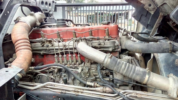 ขายเครื่อง isuzu 6sd 310