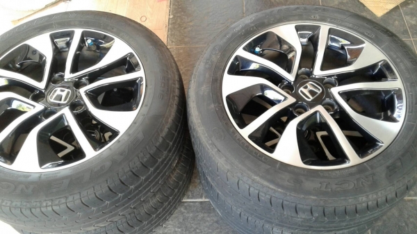 ขายล้อแม็กซ์ Civic 16 พร้อมยาง Goodyear 205/55/16 ปี 14 ดอกหนา