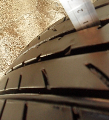 ยาง17 โยโกฮาม่า 225-60-R17ลงพื้นปี16 (4เส้น 4,800)ดอกเกือบ 1เซ็น ยาง17 โยโกฮาม่า 225-60-R17ลงพื้นปี16 (4เส้น 4,800)ดอกเกือบ 1เซ็น