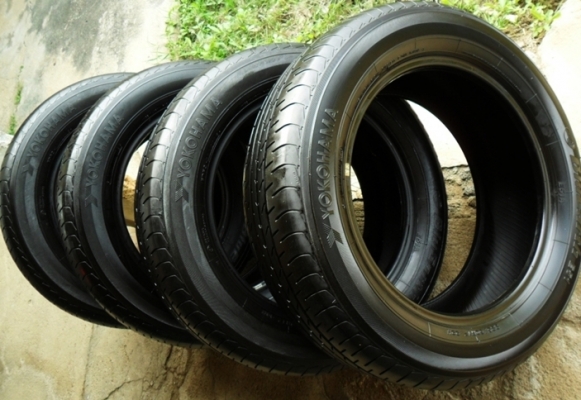 ยาง17 โยโกฮาม่า 225-60-R17ลงพื้นปี16 (4เส้น 4,800)ดอกเกือบ 1เซ็น ยาง17 โยโกฮาม่า 225-60-R17ลงพื้นปี16 (4เส้น 4,800)ดอกเกือบ 1เซ็น