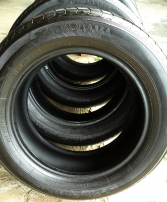 ยาง17 โยโกฮาม่า 225-60-R17ลงพื้นปี16 (4เส้น 4,800)ดอกเกือบ 1เซ็น