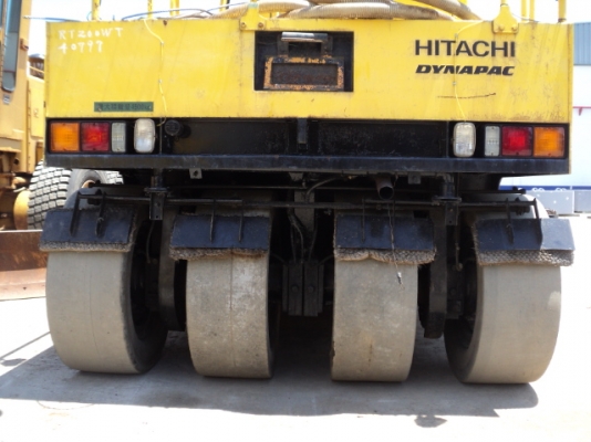 ขายครับ บดล้อยาง 7 ล้อ HITACHI RT200WT