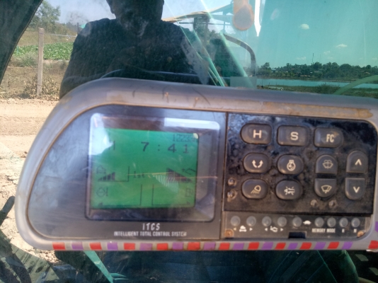 ขายด่วน KOBELCO SK200-5ธรรมดา ไฟฟ้าครบ โซ่ช่วงล่างเต็ม เครื่องปั้มดีเยี่ยม บูมอามมีปะตามสภาพ รถทำงานปกติ เอกสารใบอินวอยซ์