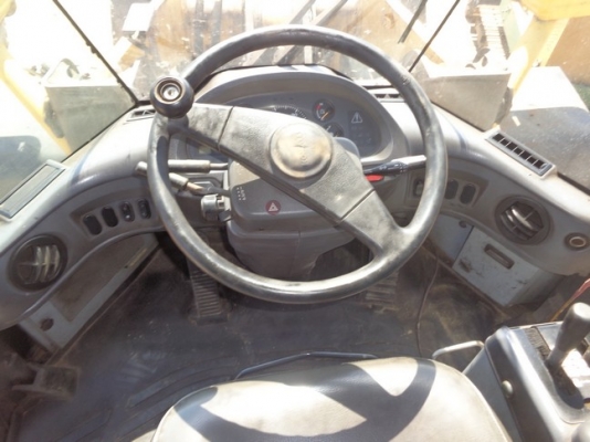 ลดกระหน่ำท้าลมหราว!!!  KOMATSU รุ่น WA 380-6สภาพสวยพร้อมใช้งาน