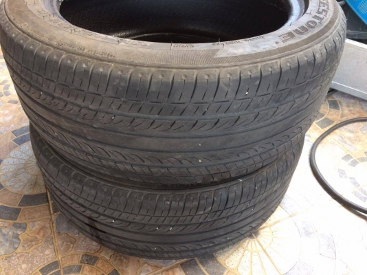 ขายยาง deestone  215-50-17 ปี14