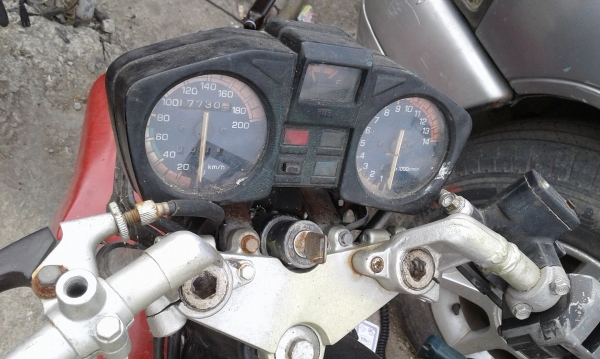 yamaha รุ่น RXZ