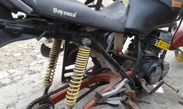 yamaha รุ่น RXZ