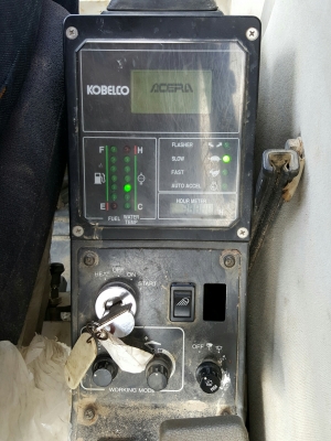 รถขุดดิน SK200-YNJ (มาร์คทีตัวสุดท้าย) ปีผลิต1995 รถขุดดิน SK200-YNJ (มาร์คทีตัวสุดท้าย) ปีผลิต1995