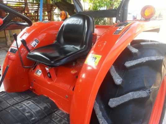 คูโบต้า L4708 4 WD รถเกรด A ใบมีดดันหน้าช้าง ผานหลังใหม่