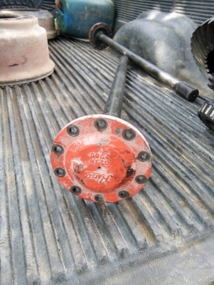 ขายเพลาข้างF18