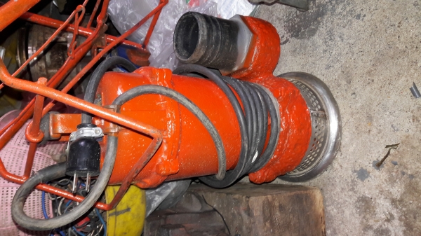 ขาย !! ไดโว่มิตซู ขนาด3"220v. พร้อมใช้งาน