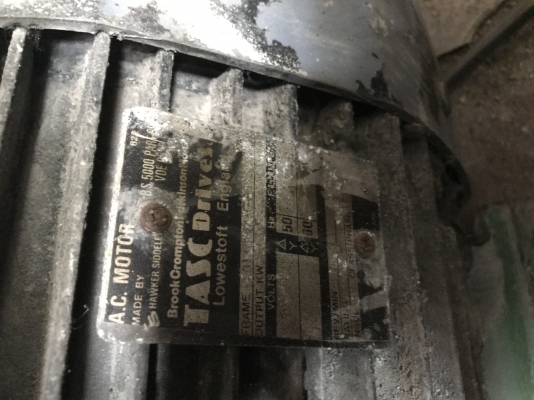 ขายมอเตอร์ 25 แรง 380v. ขายมอเตอร์ 25 แรง 380v.