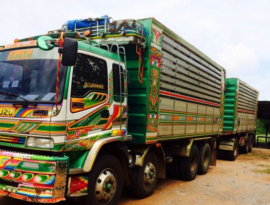 ขาย12ล้อ อีซูชุ 320ปี49 แม่ลูก3คาน ดั้มกะบะค๊อกเกษตร สภาพดีสวยเดิมๆไม่มีชน เล่มทะเบียน/โอน ขาย1,850,000บ รถสวยๆน่าใช้