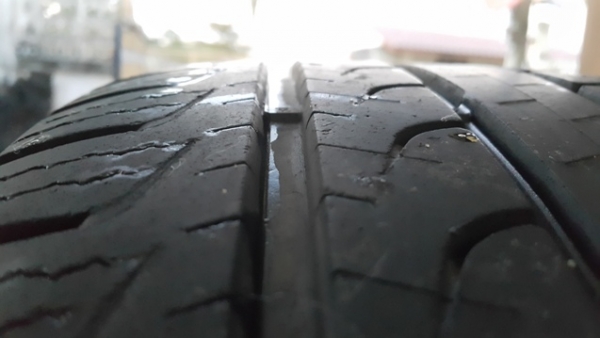 ล้อ 20 นิ้วพร้อมยาง Ford Everset 3.2 ล้อ 20 นิ้วพร้อมยาง Ford Everset 3.2