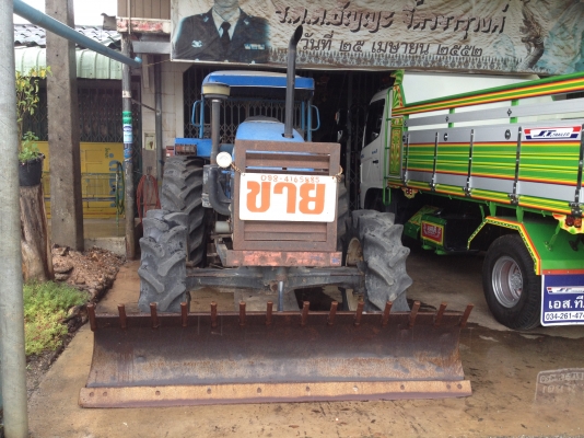 ขายรถไถ รุ่น TS90 NEWHOLLAND สภาพเยี่ยม