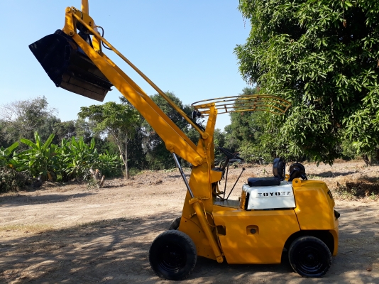 ขอบคุณเสี่ยใหญ่เมืองโคราชครับ ขายรถตักโตโยต้า 2SD10 เครื่องดีเซล สวยๆพร้อมใช้งาน