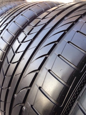 ยาง DUNLOP 245-45-17 made in japan ปี 15 ครบชุด 4 เส้น 5500 สภาพสวยๆไม่มีปะไม่บวมไม่กินข้าง ดอกยางเหลือเยอะเอาไปวิ่งกันใด้อีกยาวค่ะ ยาง DUNLOP 245-45-17 made in japan ปี 15 ครบชุด 4 เส้น 5500 สภาพสวยๆไม่มีปะไม่บวมไม่กินข้าง ดอกยางเหลือเยอะเอาไปวิ่งกันใด้อีกยาวค่ะ