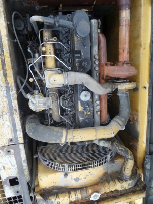 ขายรถแบคโฮ CAT 320 V2 กับ CAT 320 B เอกสารเล่ม ระบบไฟเต็ม ราคา 600000 กับ 650000