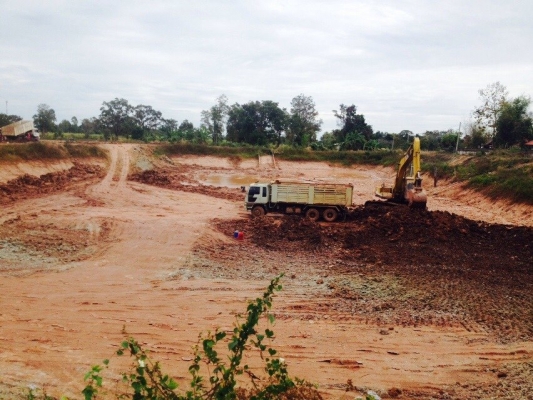 ขายรถขุดแบ็คโค SK200-3มาร์คไฟฟ้าตัด ช่วงล่างดีสภาพทำงานทุกวัน