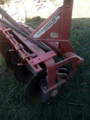 รถไถ 36 แรงปี 53 อุปกร 3 อย่าง ซ. ม 3200 นิด ฯฯ มือเดียวป้ายแดง ราคาเบาฯฯ 265000 บาท วันทูคอล 0986683479 dtac 0991751349 สิทธิ์ คับ รถไถ 36 แรงปี 53 อุปกร 3 อย่าง ซ. ม 3200 นิด ฯฯ มือเดียวป้ายแดง ราคาเบาฯฯ 265000 บาท วันทูคอล 0986683479 dtac 0991751349 สิทธิ์ คับ