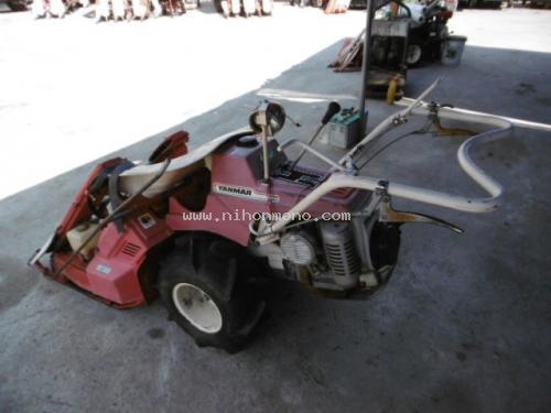 โปรโมชั่น!! รถเกี่ยวข้าวเดินตาม YANMAR YB602 ราคา29,000 บาท รหัสสินค้า : 80803424 www.nihonmono.com