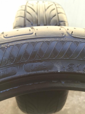 ขายยาง ACCELERA 215-45-17 ปี15 สภาพป้ายแดง ตุ่มหน้ายางยังอยู่ ไม่มีตำหนิ ไม่มีปะ คู่ละ 2,500 บาท