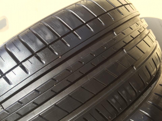 ขายยาง MICHELIN PILOT SPORT3 225-45-18 ปี14 ดอกหนาจัด สภาพสวยมาก นึกว่ายางใหม่ ไม่มีตำหนิ ชุดละ 8,000 บาท
