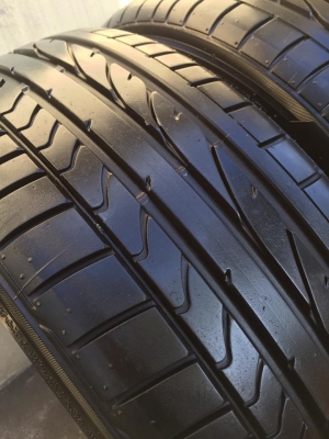 ขายยาง BRIDGESTONE RE050a (RUNFLAT) 205-40-18 ปี15 ดอกหนาจัด สภาพสวยมาก ไม่มีตำหนิ ไม่มีปะ คู่ละ 4,500 บาท
