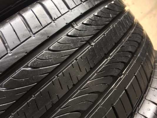 ขายยาง GOODYEAR Assurance 205-55-16 ปี15 ดอกสวยมาก ไม่มีปะ ไม่มีตำหนิ ชุดละ 4,000 บาท