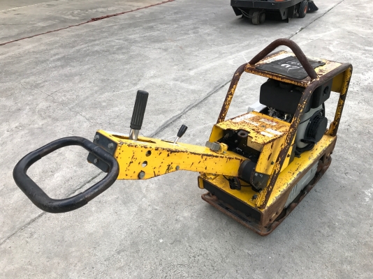 ขายเครื่องตบดินMEIWAรุ่นRp300 มือสองญี่ปุ่นเครื่องดีเซลสตารท์กุญแจเดินหน้าถอยหลังได้สภาพดีพร้อมใช้งาน